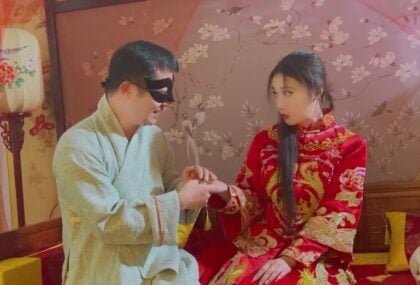 Cô nàng tiểu thư xinh đẹp bị đại gia lừa tình đưa về nhà làm những điều nóng bỏng