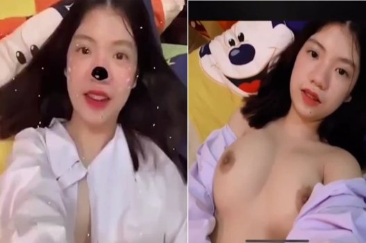 Nữ sinh lớp 11 quyến rũ trong những giây phút đê mê ướt át